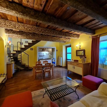 Magic Central Attic Apartment ปราก ภายนอก รูปภาพ