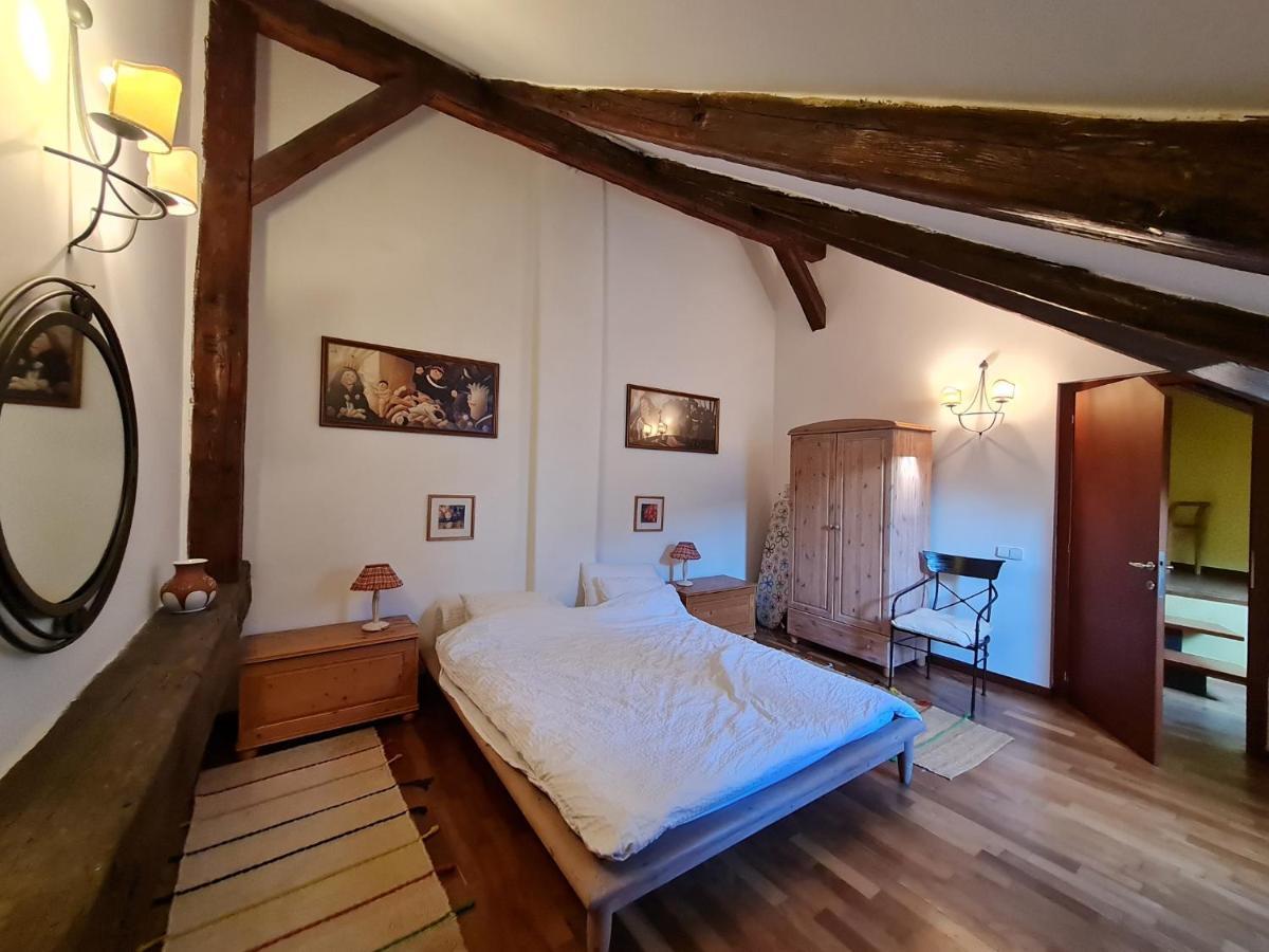 Magic Central Attic Apartment ปราก ภายนอก รูปภาพ
